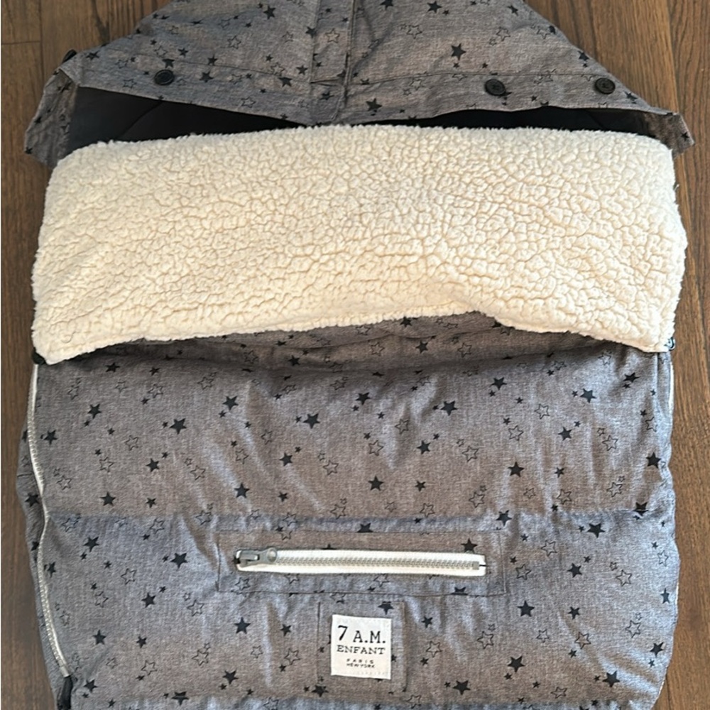 7AM Enfant LambPOD - Gray with Star Print